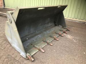 Ex Army Plant Accessories Ex Army Plant Accessories