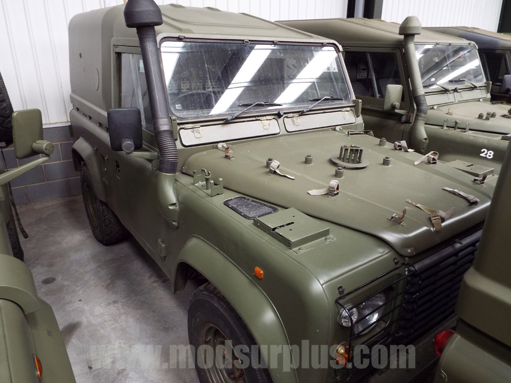 Land Rover Defender 90 Wolf RHD Hard Top (Remus) - 15280 - Govsales of mod surplus ex army trucks, ex army land rovers and other military vehicles for sale