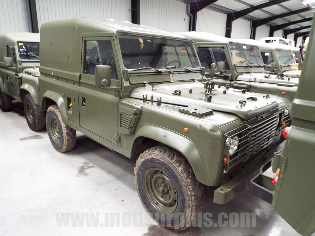 Land Rover Defender 90 Wolf LHD Hard Top (Remus) - 15193 - Govsales of mod surplus ex army trucks, ex army land rovers and other military vehicles for sale