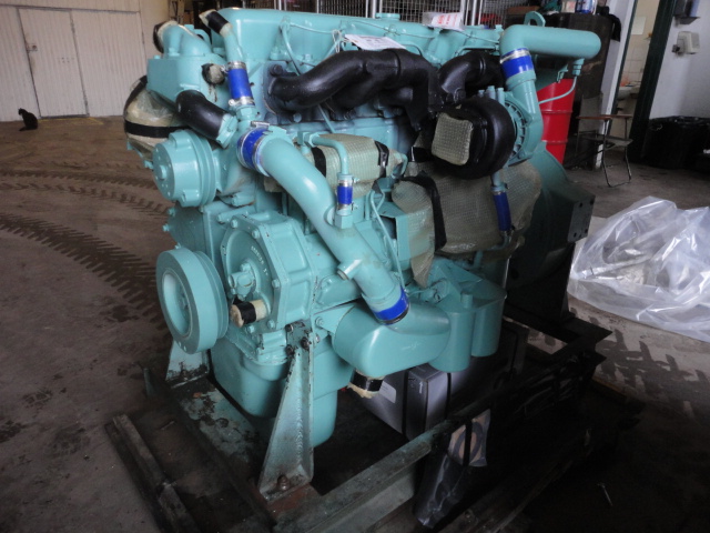Reconditioned Bedford 500 engine - 33054 - Govsales of mod surplus ex army trucks, ex army land rovers and other military vehicles for sale
