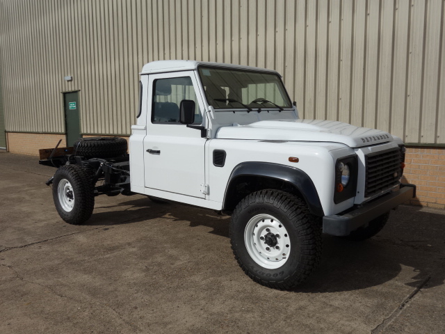 Land Rover 130 LHD chassis cab - 40202 - Govsales of mod surplus ex army trucks, ex army land rovers and other military vehicles for sale