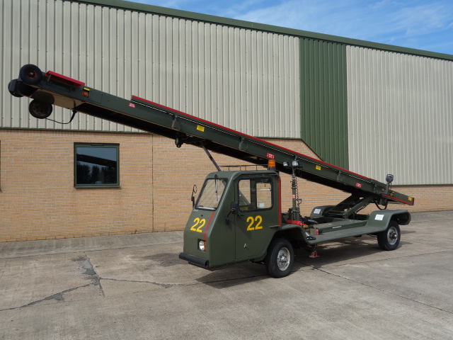 AMSS Self Propelled 9 Metre Belt Loader - 40263 - Govsales of mod surplus ex army trucks, ex army land rovers and other military vehicles for sale