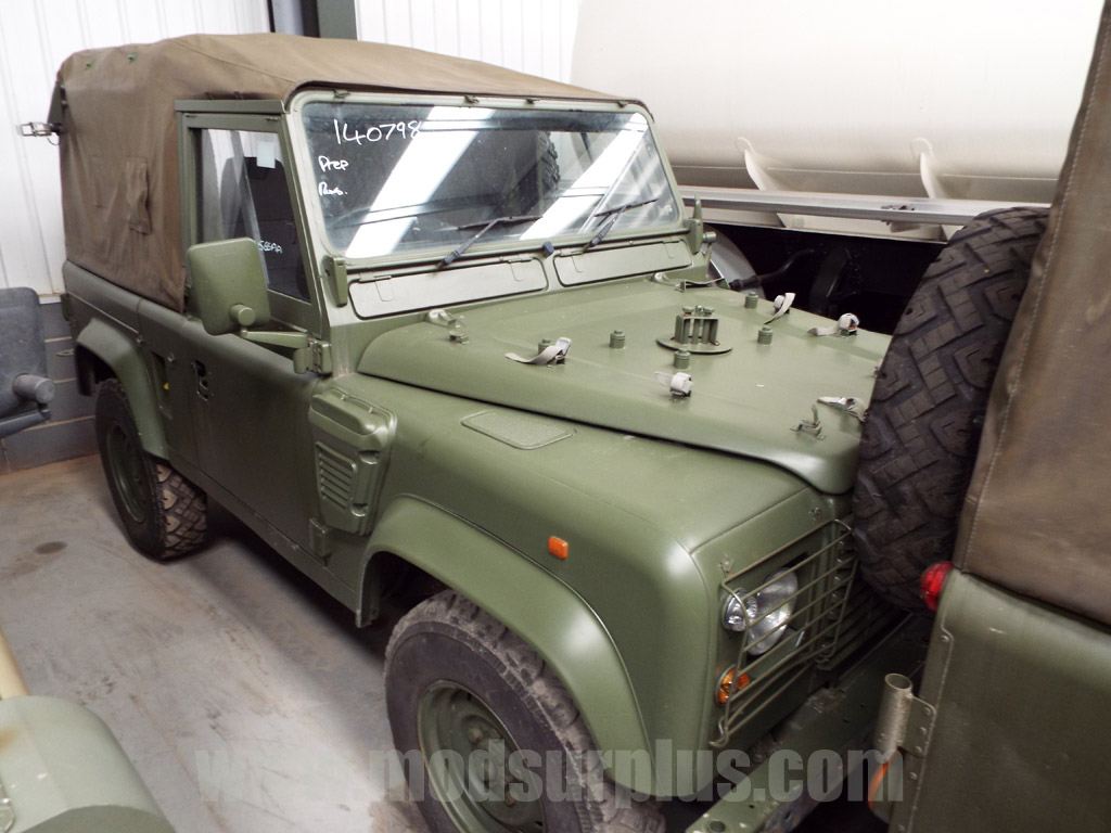 Land Rover Defender 90 Wolf RHD Soft Top (Remus) - 15170 - Govsales of mod surplus ex army trucks, ex army land rovers and other military vehicles for sale
