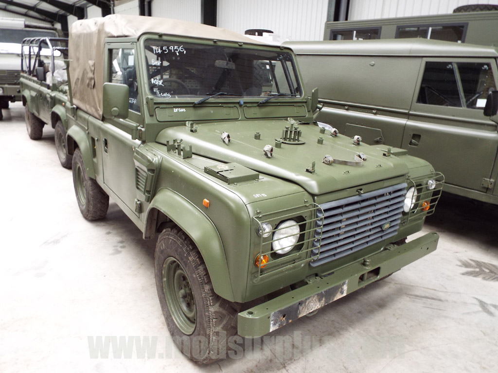Land Rover Defender 90 Wolf RHD Soft Top (Remus) - 15165 - Govsales of mod surplus ex army trucks, ex army land rovers and other military vehicles for sale