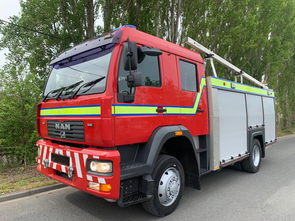 MAN 4x4 FIRE ENGINE (FIRE APPLIANCE) - 50437 - Govsales of mod surplus ex army trucks, ex army land rovers and other military vehicles for sale