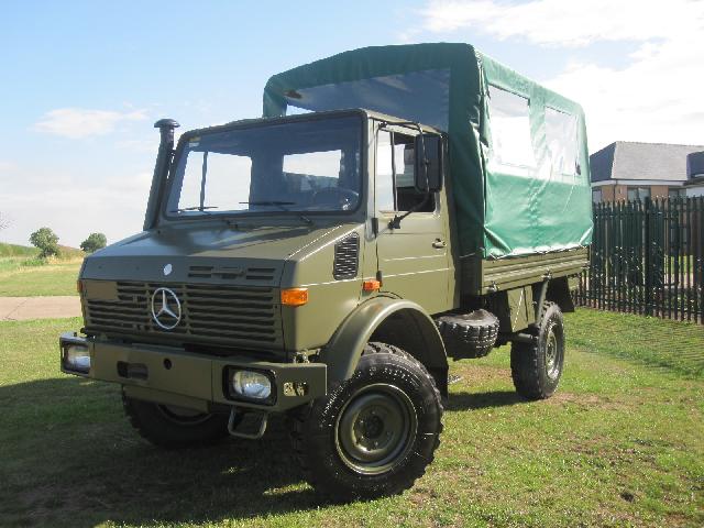 Mercedes Unimog U1300L 4x4 Shoot Vehicle - 40026 - Govsales of mod surplus ex army trucks, ex army land rovers and other military vehicles for sale