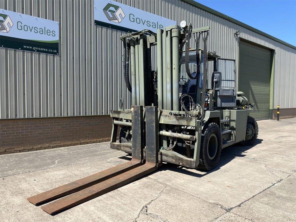 Sisu TD2010M 18 Ton Forklift - Govsales of mod surplus ex army trucks, ex army land rovers and other military vehicles for sale