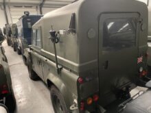 Land Rover Defender 90 Wolf LHD Hard Top (Remus)