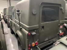 Land Rover Defender 90 Wolf LHD Hard Top (Remus)