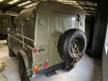 Land Rover Defender 90 Wolf RHD Hard Top (Remus)