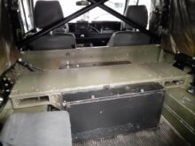 Land Rover Defender 90 Wolf LHD Hard Top (Remus)