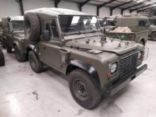 Land Rover Defender 90 Wolf LHD Hard Top (Remus)