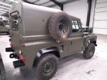 Land Rover Defender 90 Wolf LHD Hard Top (Remus)