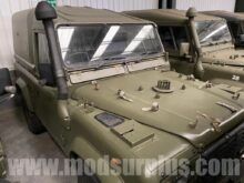 Land Rover Defender 90 Wolf RHD Hard Top (Remus)