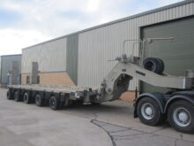 M1000 Semi-trailer, 80-ton 40-wheel, heavy equipment transporter