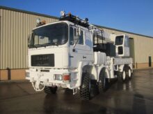 Man 41.372 8x8 crane truck