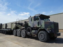 Oshkosh M1070 Tractor Units