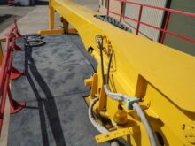 SDI Aviation Aircraft De-Icing Truck