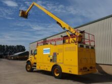 SDI Aviation Aircraft De-Icing Truck