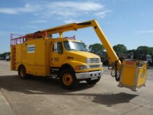 SDI Aviation Aircraft De-Icing Truck