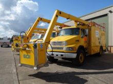 SDI Aviation Aircraft De-Icing Truck