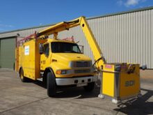 SDI Aviation Aircraft De-Icing Truck