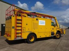 SDI Aviation Aircraft De-Icing Truck