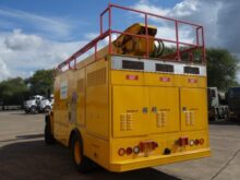 SDI Aviation Aircraft De-Icing Truck