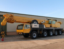Liebherr LTM1120 crane
