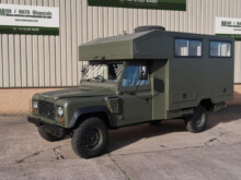 Land Rover Defender 130 Wolf Gun Bus (shoot vehicle)