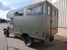Land Rover Defender 130 Wolf Gun Bus (shoot vehicle)