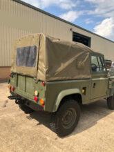 Land Rover Defender 90 Wolf RHD Soft Top (Remus)