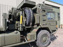 MAN HX60 18.330 4x4 Crane Truck