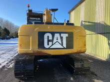 Caterpillar Tracked Excavator 320 DL