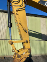 Caterpillar Tracked Excavator 320 DL