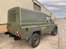 Land Rover Defender 110 Wolf REMUS RHD Hard Top