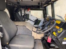 Pinzgauer Vector 718 6x6 Armoured Ambulance