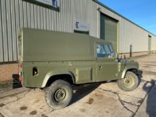 Land Rover Defender 110 Wolf  LHD Hard Top (Remus)