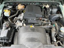 Land Rover Defender 110 pick up RHD puma