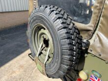 Land Rover Defender 90 Wolf RHD Soft Top (Remus)