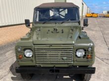 Land Rover Defender 90 Wolf RHD Soft Top (Remus)