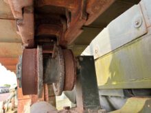 Hanomag D680E Dozer with Winch