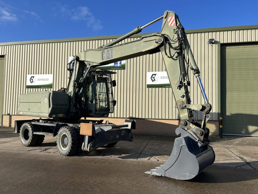 Caterpillar 318M Wheeled Excavator