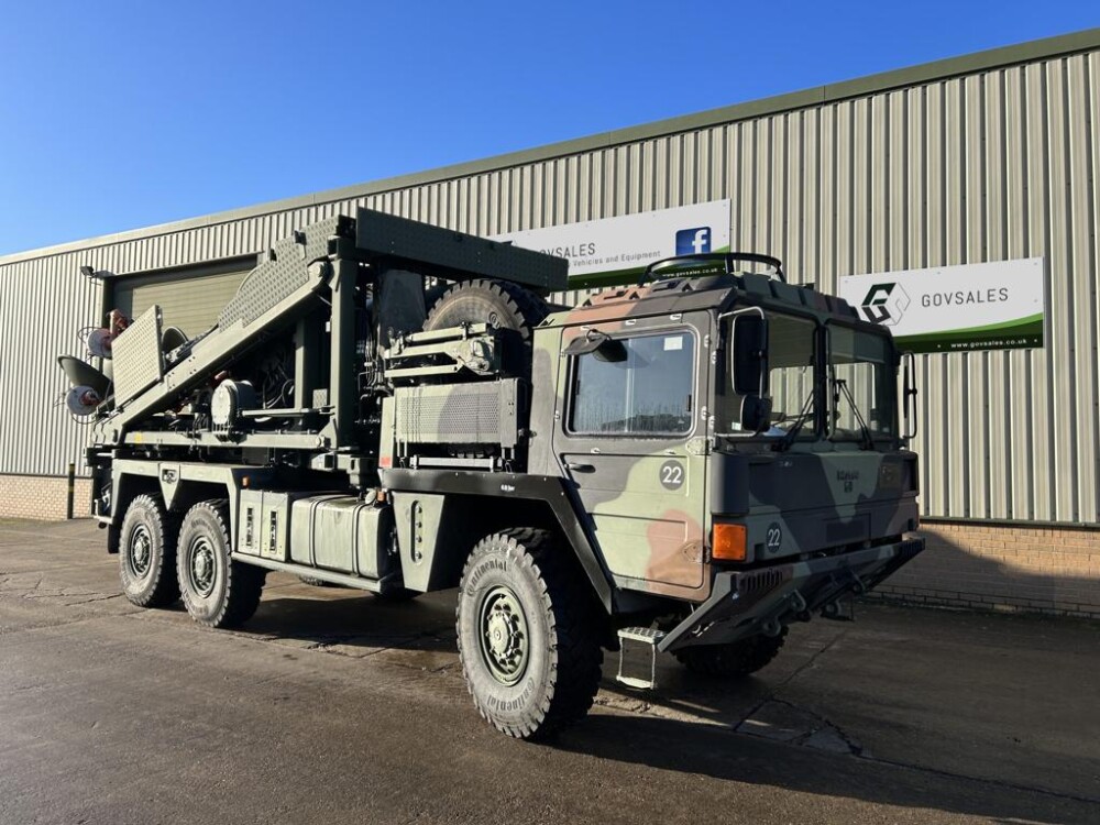 MAN KAT A1 25.422 6x6 with Aerial Mast