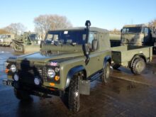 Land Rover Defender 90 Wolf (Remus) with Penman Trailer