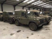 Land Rover Defender 90 Wolf (Remus) with Penman Trailer