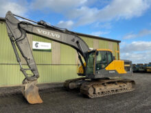 Volvo EC220 EL excavator