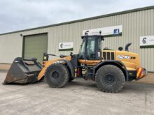 Case 821 GXR Wheeled Loader