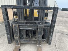 Caterpillar DP30N Forklift