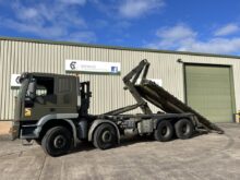 Iveco Eurotrakker 410E44 8x4 Hook Loaders